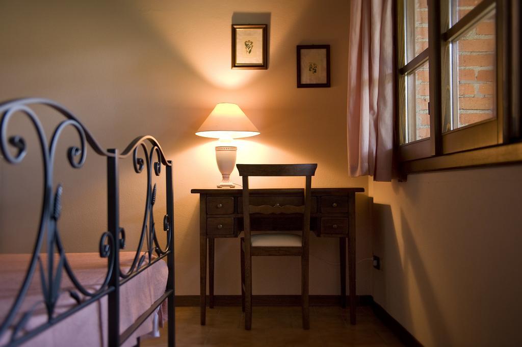 Villa Poggio Ugo Bucine Habitación foto